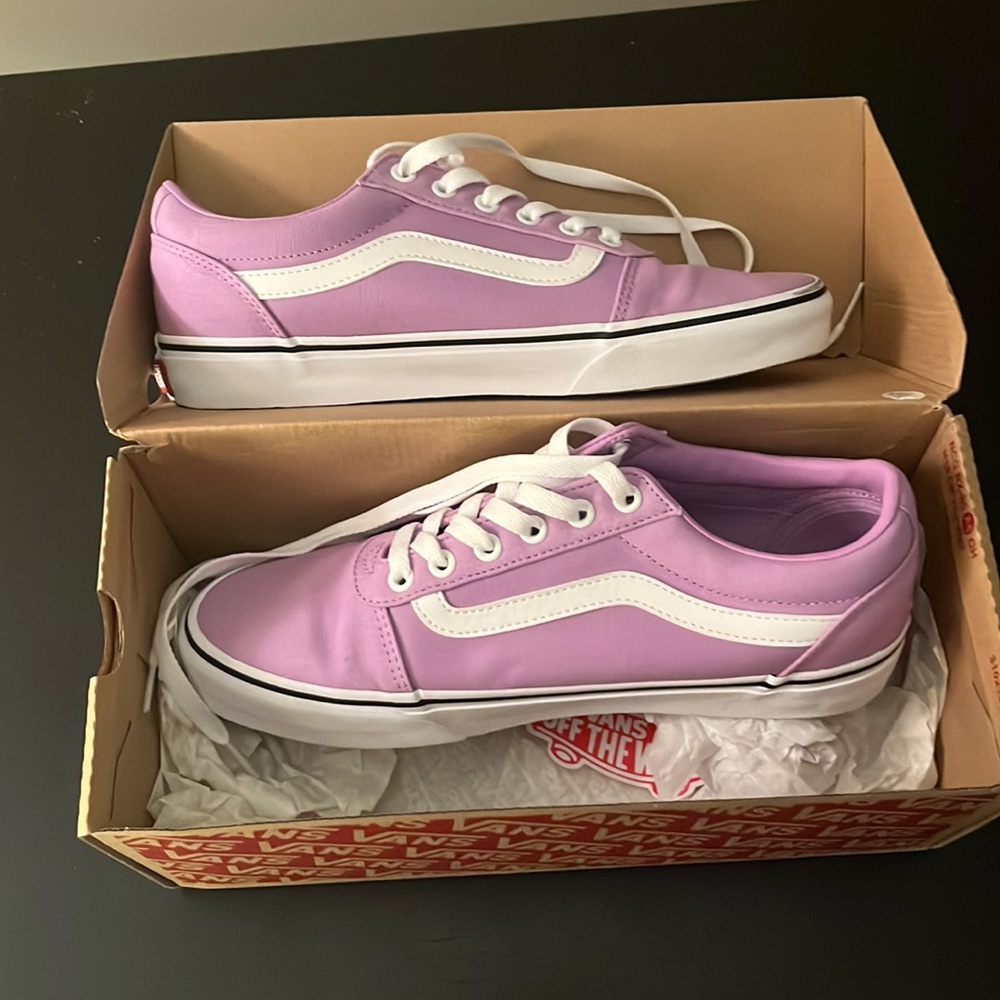 Lavender Women’s Size 10 Vans Sneakers